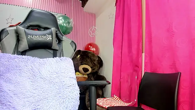 Mindy 19 online show from 20, 3, 2026