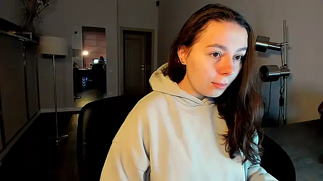 Snapshot of Di_na_Bell chatting on 9, 2, 2026 Di na Bell online show from 9, 2, 2026