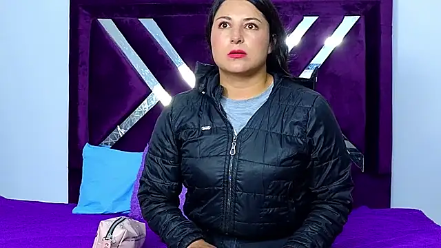 Snapshot of cuteeimy chatting on 24, 11, 2025 cuteeimy online show from 24, 11, 2025