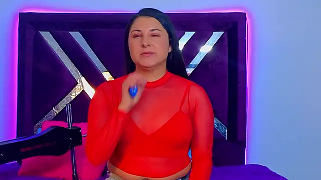 Snapshot of cuteeimy chatting on 13, 1, 2026 cuteeimy online show from 13, 1, 2026