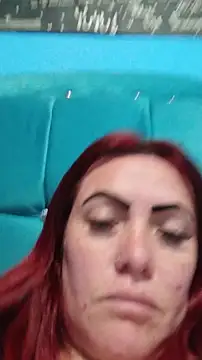 carolinhe  online show from 25, 11, 2025