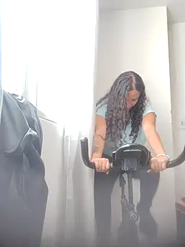 You-sexy-starr online show from 2, 4, 2026