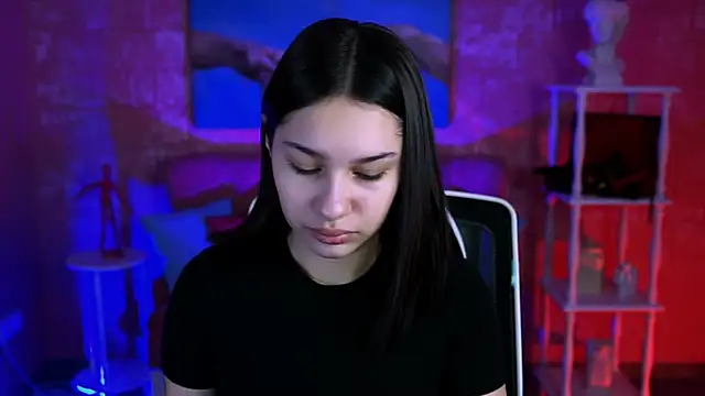 Snapshot of KimClarks_ chatting on 9, 10, 2025 KimClarks  online show from 9, 10, 2025