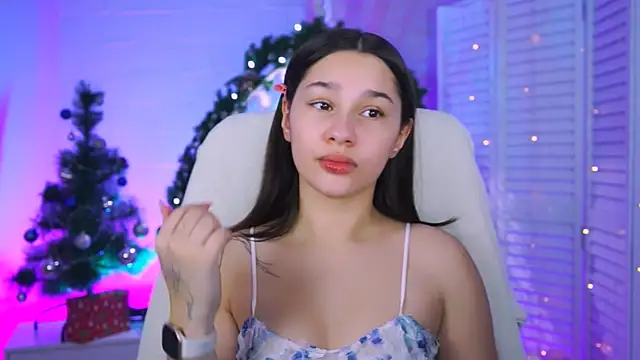 KimClarks  online show from 15, 12, 2025