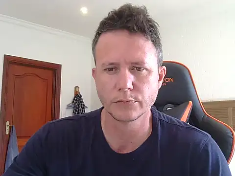 TroyDieselXXX online show from 15, 4, 2026