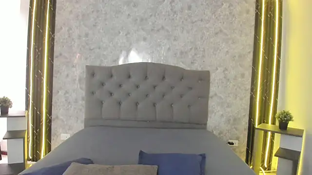 GiannaSlimJB online show from 20, 2, 2026