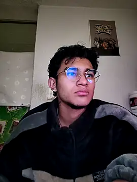 Snapshot of Bastian_wolf_ chatting on 29, 7, 2026 Bastian wolf online show from 29, 7, 2026