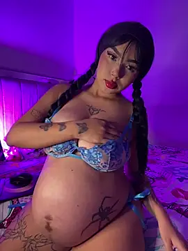 lucialauper  online show from 29, 11, 2025