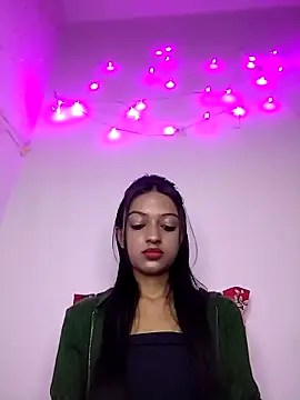 Your-Kitkat online show from 2, 12, 2025