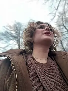 Snapshot of KellyKeler chatting on 19, 12, 2025 KellyKeler online show from 19, 12, 2025