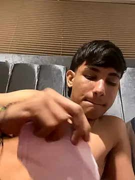 Snapshot of cody_fox10 chatting on 17, 9, 2025 cody fox10 online show from 17, 9, 2025