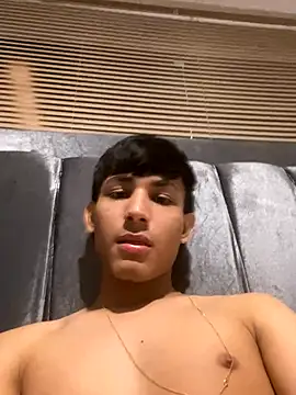 Snapshot of cody_fox10 chatting on 19, 9, 2025 cody fox10 online show from 19, 9, 2025