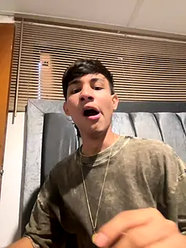 Snapshot of cody_fox10 chatting on 7, 10, 2025 cody fox10 online show from 7, 10, 2025