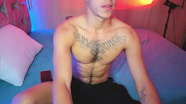 Snapshot of orionblaze69_ chatting on 14, 12, 2025 orionblaze69 online show from 14, 12, 2025