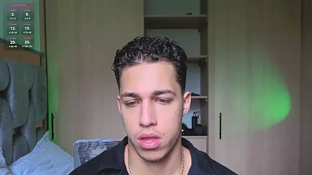 Snapshot of orionblaze69_ chatting on 17, 12, 2025 orionblaze69 online show from 17, 12, 2025