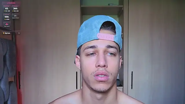 Snapshot of orionblaze69_ chatting on 19, 12, 2025 orionblaze69 online show from 19, 12, 2025