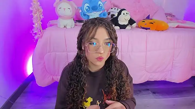 Snapshot of hannacutegod chatting on 4, 2, 2026 hannacutegod online show from 4, 2, 2026