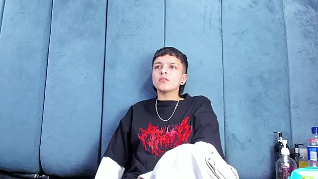 Megan Thompson  online show from 1, 3, 2026