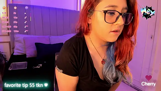 Snapshot of Cherry_blush_ chatting on 29, 9, 2025 Cherry blush online show from 29, 9, 2025