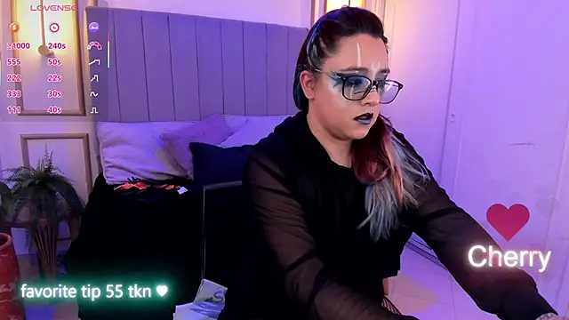 Snapshot of Cherry_blush_ chatting on 9, 10, 2025 Cherry blush online show from 9, 10, 2025