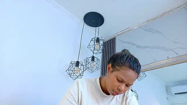 Snapshot of keyla_mejia chatting on 19, 6, 2026 keyla mejia online show from 19, 6, 2026