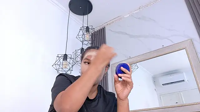 Snapshot of keyla_mejia chatting on 28, 6, 2026 keyla mejia online show from 28, 6, 2026