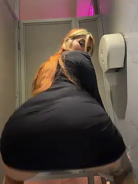 YunoRose  online show from 15, 2, 2026