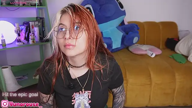 YunoRose  online show from 14, 3, 2026