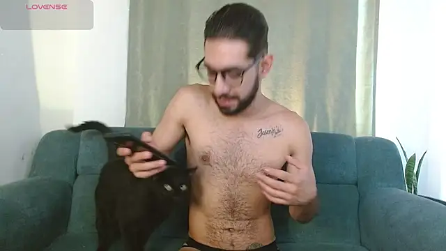 Snapshot of ReyPablo1 chatting on 5, 10, 2025 ReyPablo1 online show from 5, 10, 2025