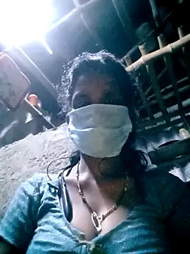 Snapshot of Tamilauntyhot chatting on 17, 10, 2025 Tamilauntyhot online show from 17, 10, 2025