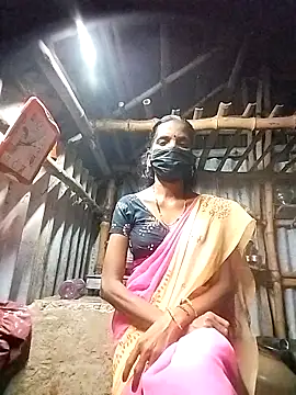 Snapshot of Tamilauntyhot chatting on 1, 11, 2025 Tamilauntyhot online show from 1, 11, 2025