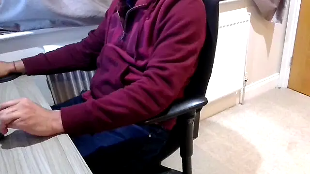 Snapshot of rogamuffin chatting on 22, 2, 2026 rogamuffin online show from 22, 2, 2026