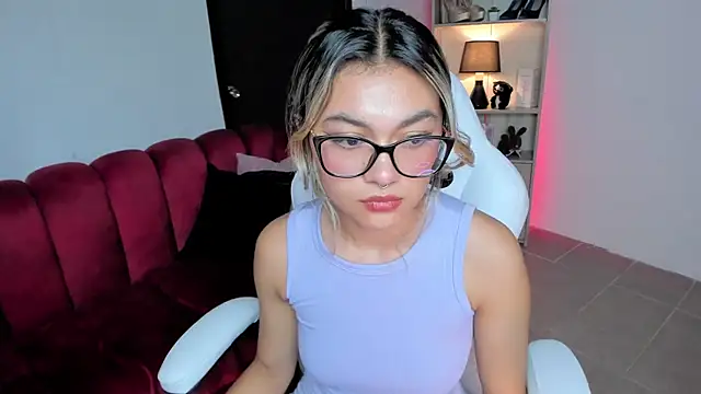 Snapshot of Tatiana_mendoza chatting on 24, 9, 2025 Tatiana mendoza online show from 24, 9, 2025