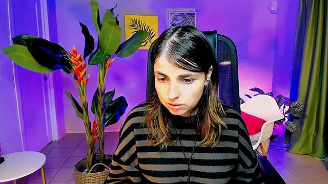 MartaEdams online show from 18, 11, 2025