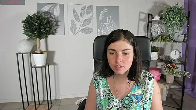 MartaEdams online show from 30, 6, 2026