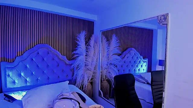 Snapshot of SelenaStonne chatting on 19, 2, 2026 SelenaStonne online show from 19, 2, 2026