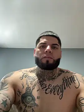 crazybarber69 online show from 10, 4, 2026