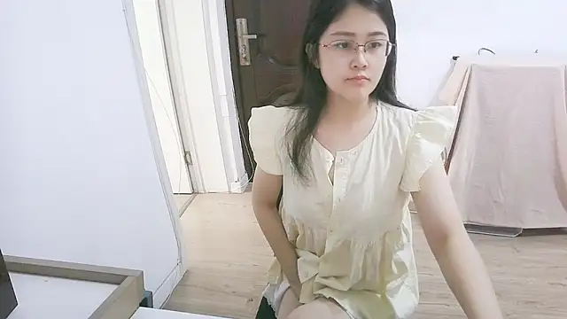 Snapshot of 98bunny chatting on 2, 7, 2026 98bunny online show from 2, 7, 2026