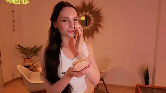 Snapshot of litlle_angelll chatting on 10, 7, 2026 litlle angelll online show from 10, 7, 2026