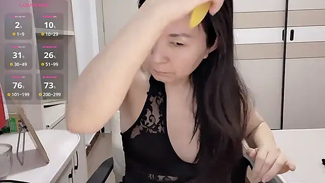 JackieBell online show from 14, 12, 2025