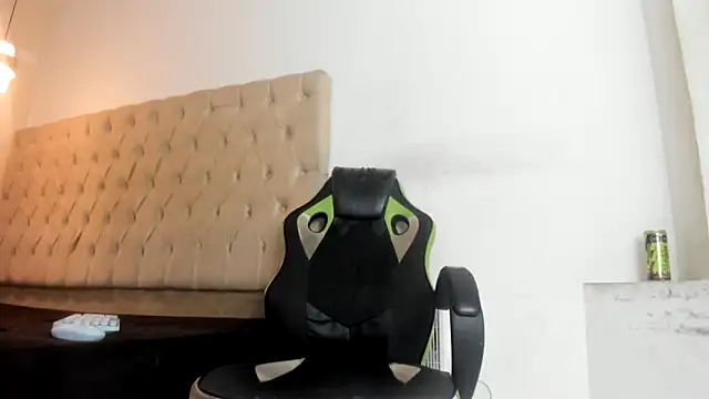 Darkknightx01 online show from 8, 3, 2026