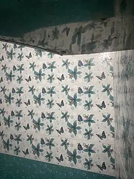 Snapshot of darkbluemoon chatting on 17, 10, 2025 darkbluemoon online show from 17, 10, 2025