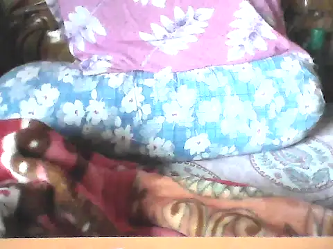 Snapshot of darkbluemoon chatting on 22, 12, 2025 darkbluemoon online show from 22, 12, 2025