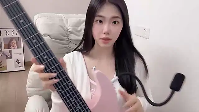 suki-1 online show from 22, 12, 2025