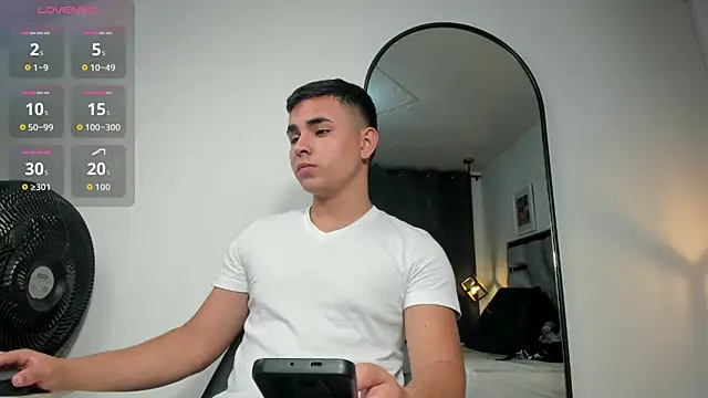 lianfox  online show from 18, 5, 2026