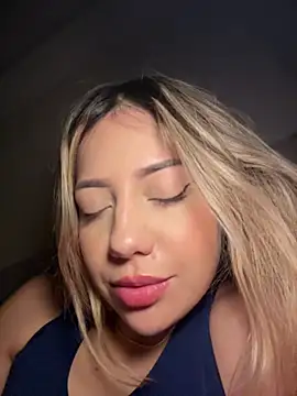 MissCat  online show from 19, 12, 2025