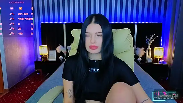 Neyla Charm online show from 18, 11, 2025