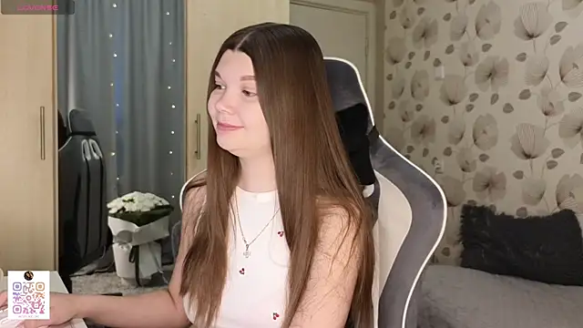 Snapshot of _cute_ice chatting on 10, 6, 2026 cute ice online show from 10, 6, 2026