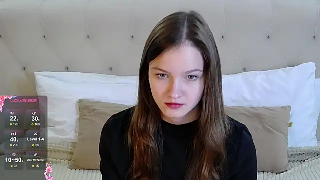 Snapshot of MichelleRoux chatting on 26, 9, 2025 MichelleRoux online show from 26, 9, 2025