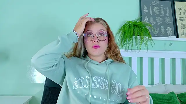 BelaMiller  online show from 22, 10, 2025